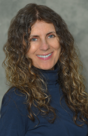 Rabbinic Intern Gabby Tropp